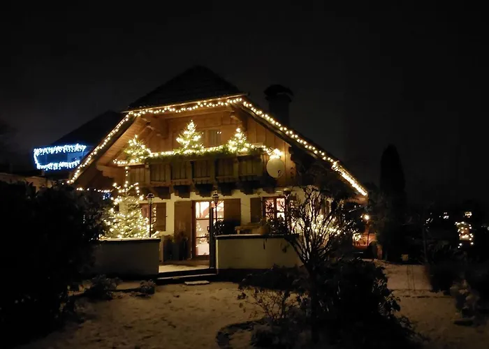 Semesterbostad Wohlfuehloase Naehe Gmunden 5min Zum Traunsee Haus Mit 2 Schlafzimmer