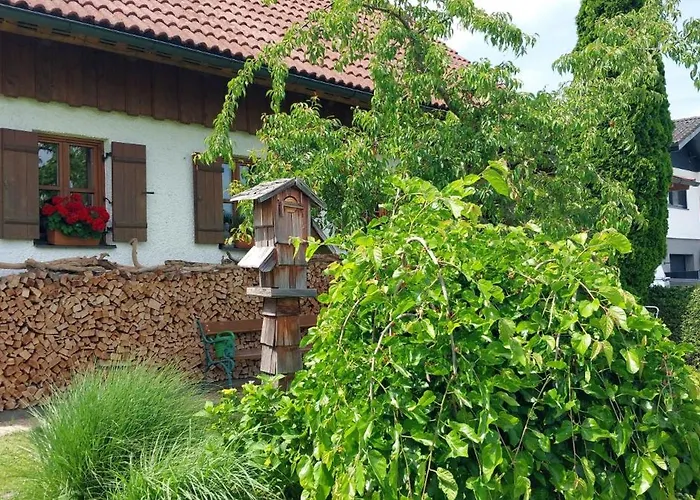 Wohlfuehloase Naehe Gmunden 5min Zum Traunsee Haus Mit 2 Schlafzimmer Semesterbostad