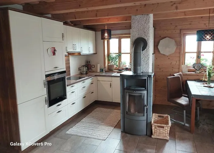 Holiday home Wohlfuehloase Naehe Gmunden 5min Zum Traunsee Haus Mit 2 Schlafzimmer